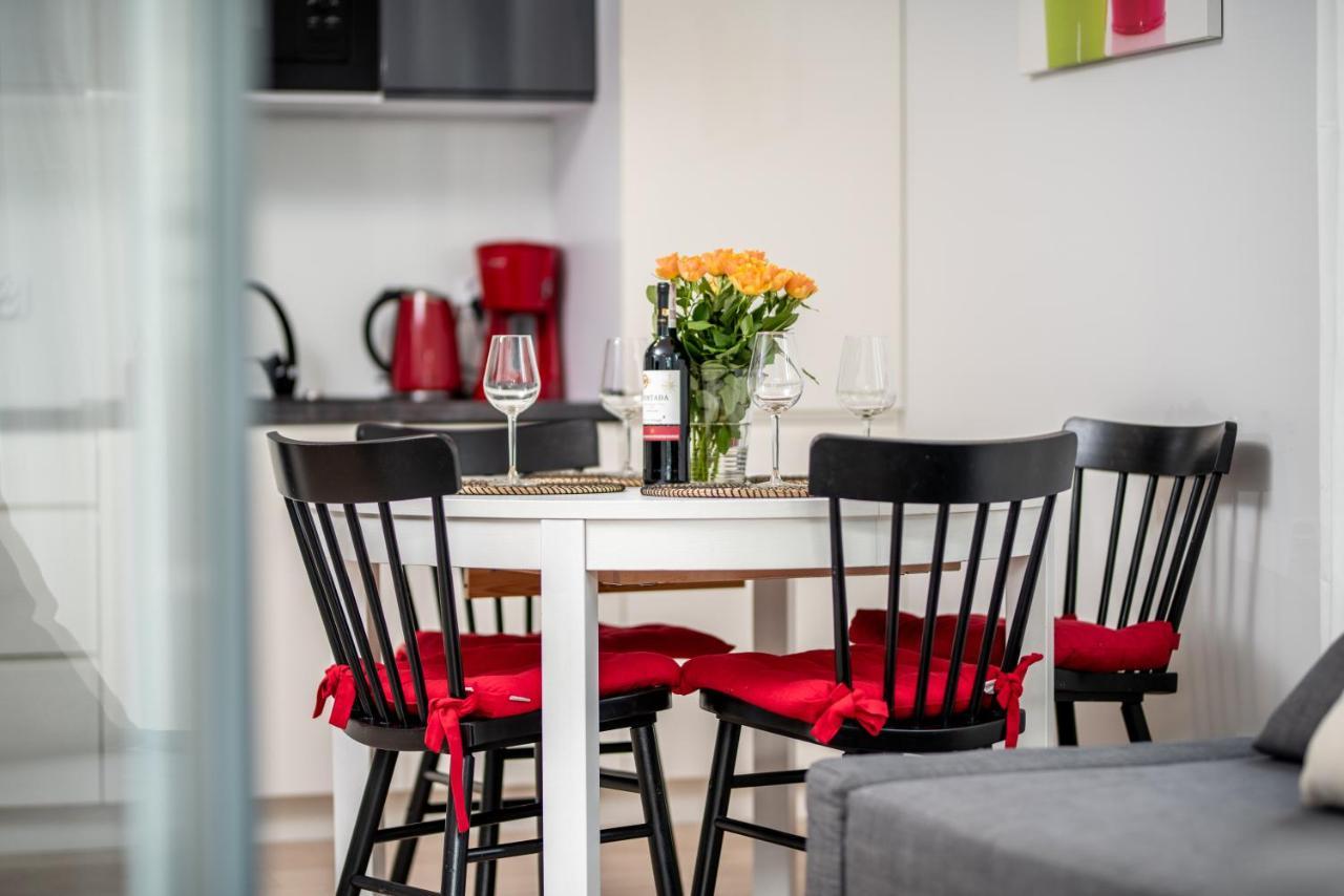 Апартаменты Apartament Mio Mare Устроне-Морске Экстерьер фото